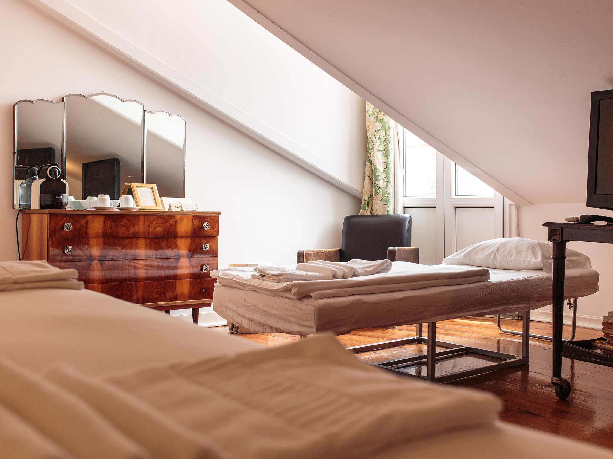 Independente Principe Real Hostel Lisbon Luaran gambar